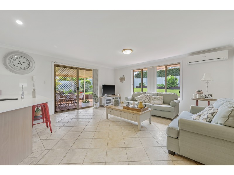 28 Abel Tasman Drive, Lake Cathie NSW 2445