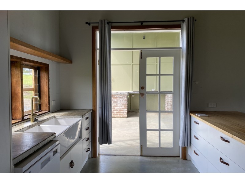 8 Kangaroo Drive, Beechwood NSW 2446