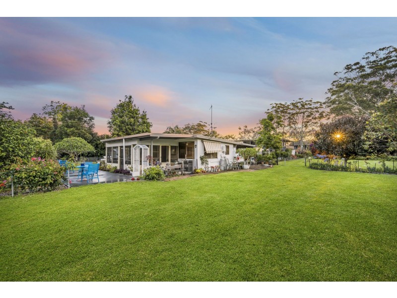 110 Riverside Drive, Riverside NSW 2444