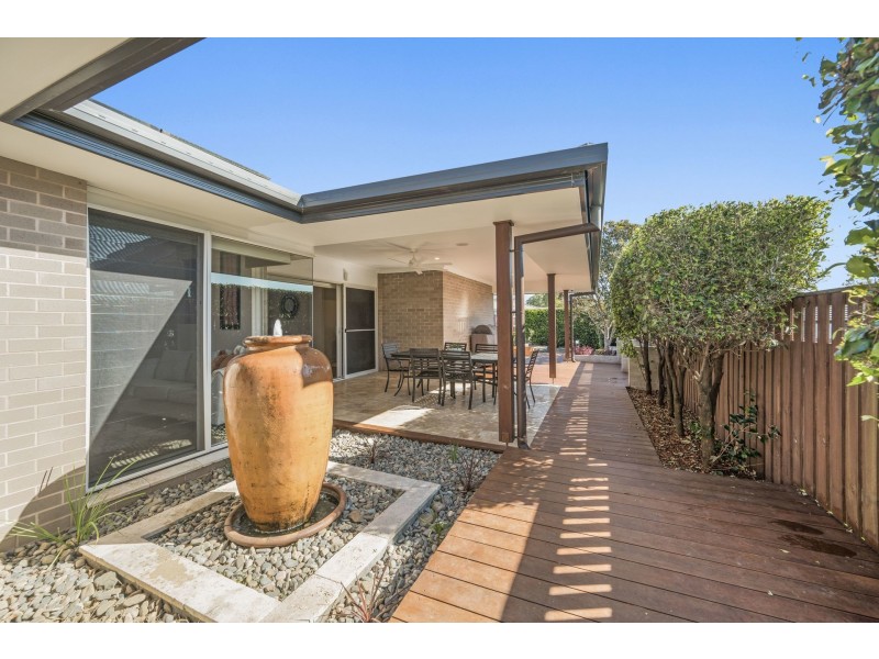 4 Chifley Street, Thrumster NSW 2444