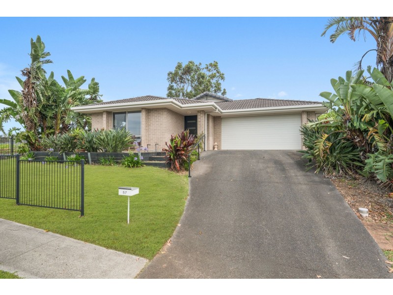 57 Capital Drive, Thrumster NSW 2444