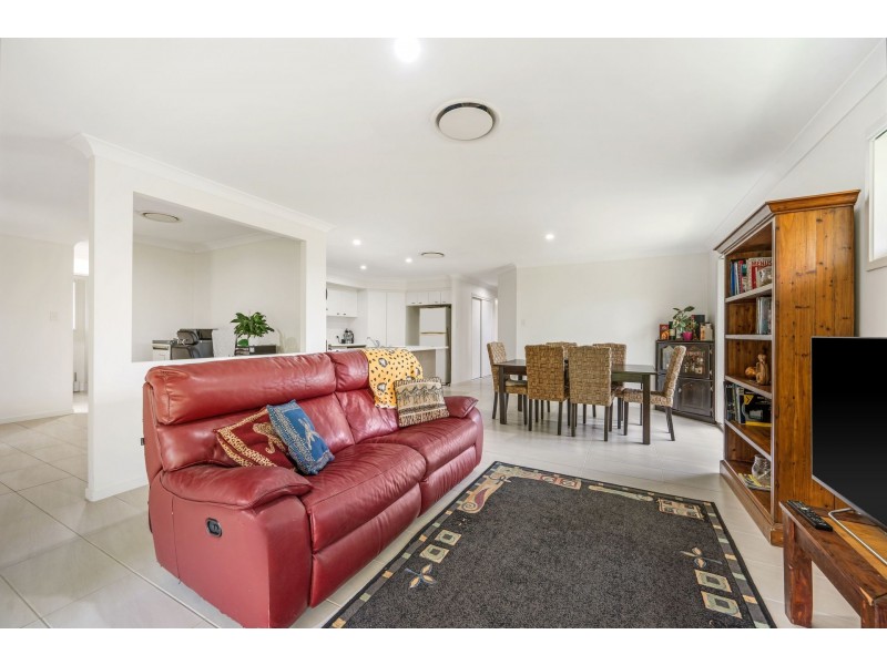 57 Capital Drive, Thrumster NSW 2444