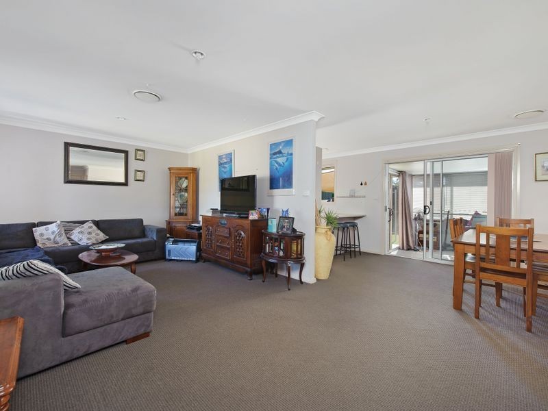 17 Yarra Avenue, Port Macquarie NSW 2444