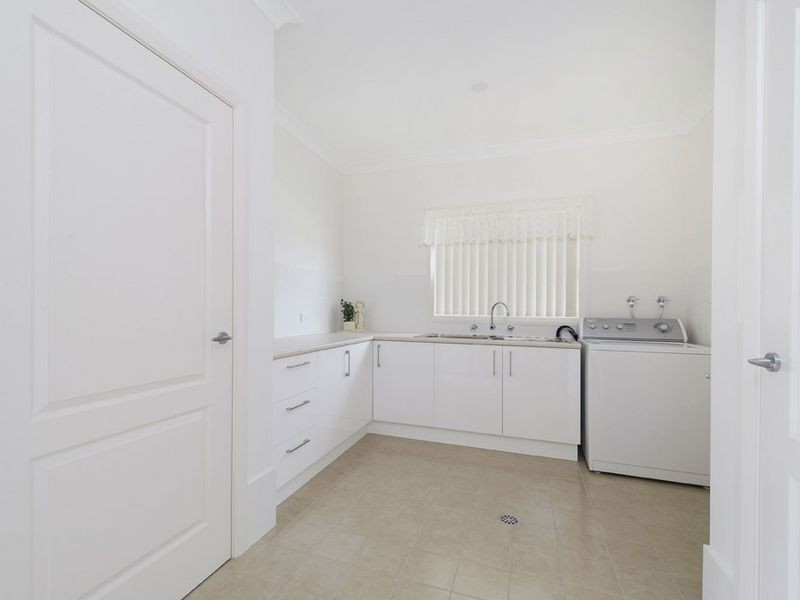 104 Emerald Drive, Port Macquarie NSW 2444