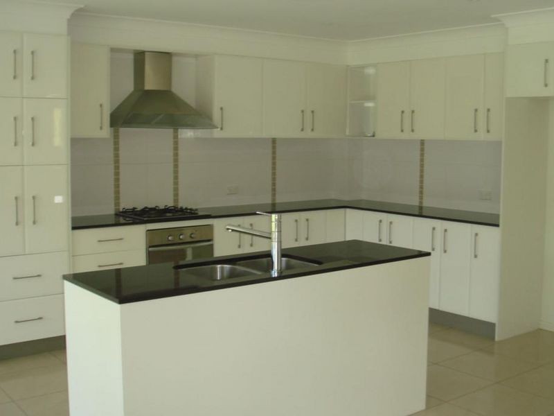 9 Kingaree Place, King Creek NSW 2446