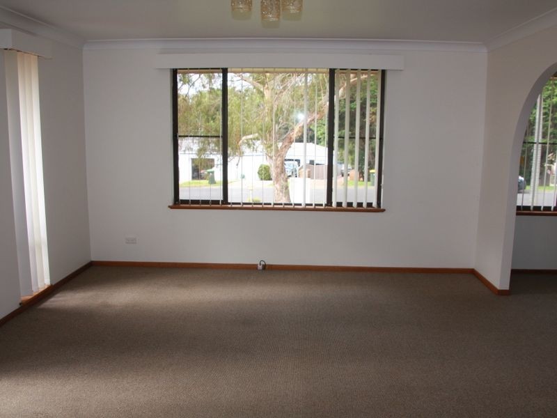 8 Tasman Road, Port Macquarie NSW 2444