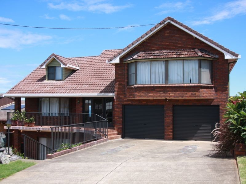 6 Dent Crescent, Port Macquarie NSW 2444