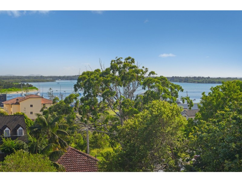 11/129 Bridge Street, Port Macquarie NSW 2444