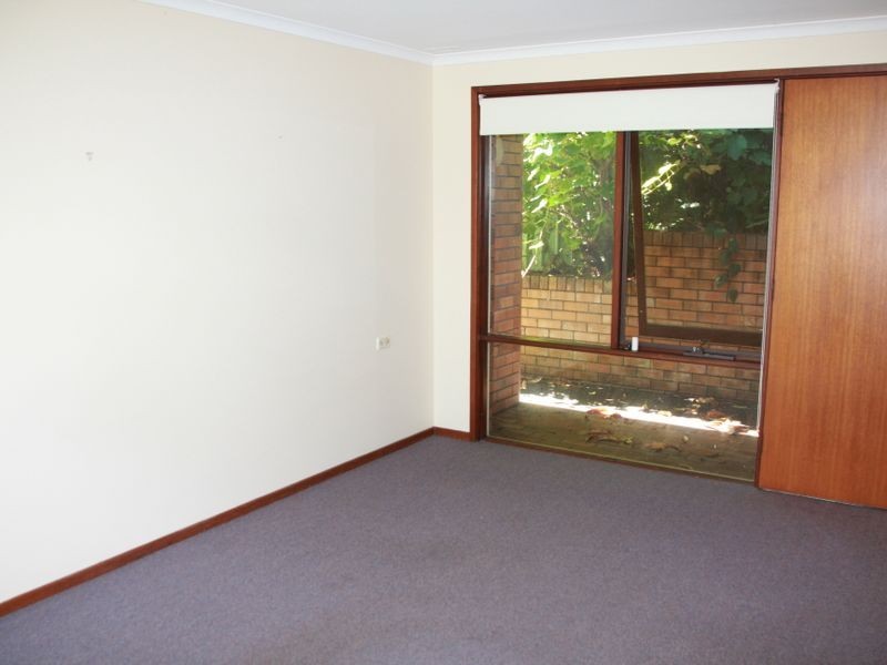 2/23 Garden Crescent, Port Macquarie NSW 2444