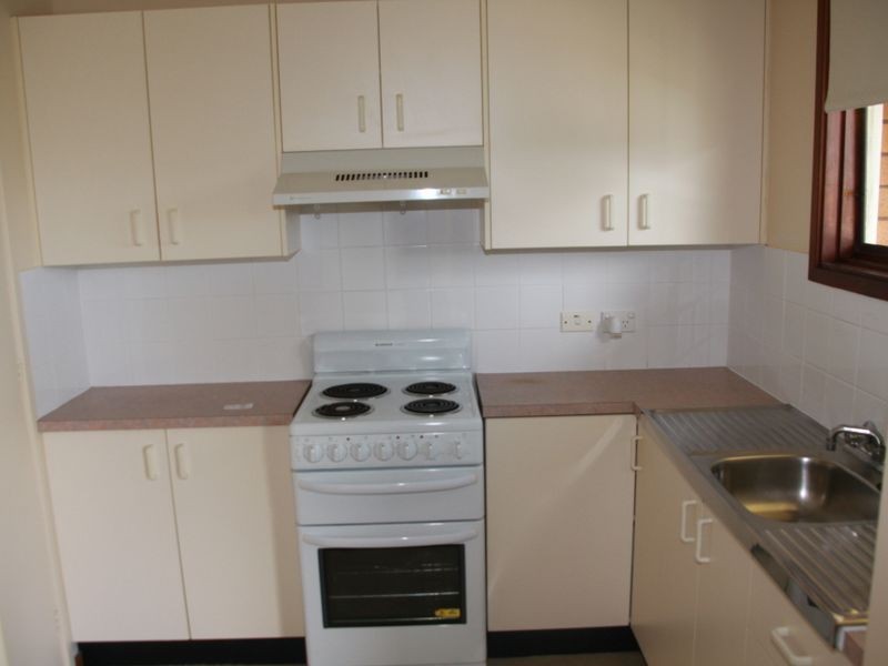 2/23 Garden Crescent, Port Macquarie NSW 2444