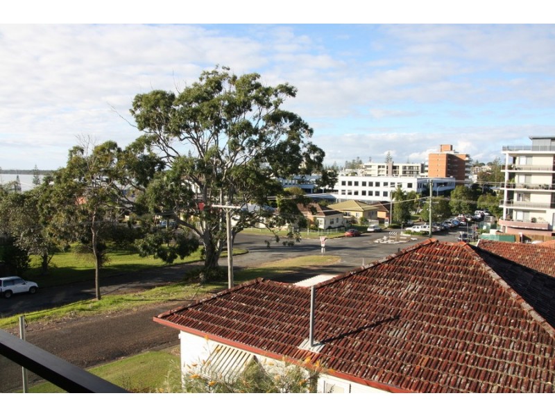 4/22 Waugh Street, Port Macquarie NSW 2444