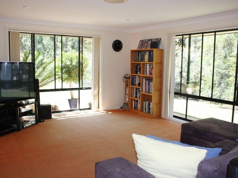 4 Sheoak Place, Lake Cathie NSW 2445