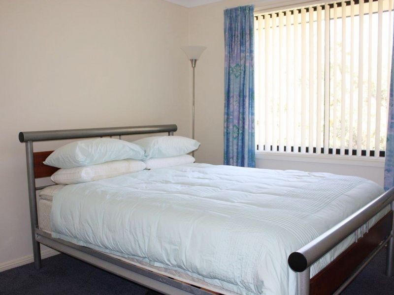 4 Sheoak Place, Lake Cathie NSW 2445
