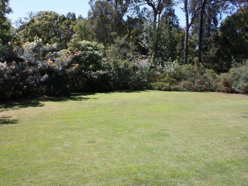 4 Sheoak Place, Lake Cathie NSW 2445