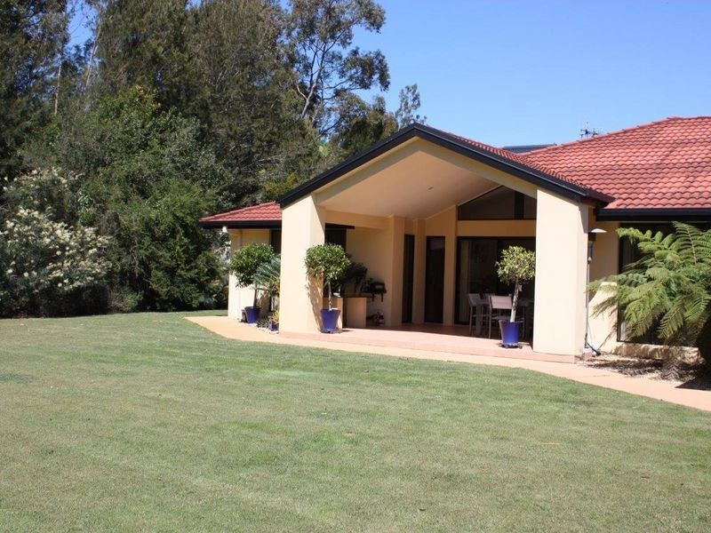 4 Sheoak Place, Lake Cathie NSW 2445