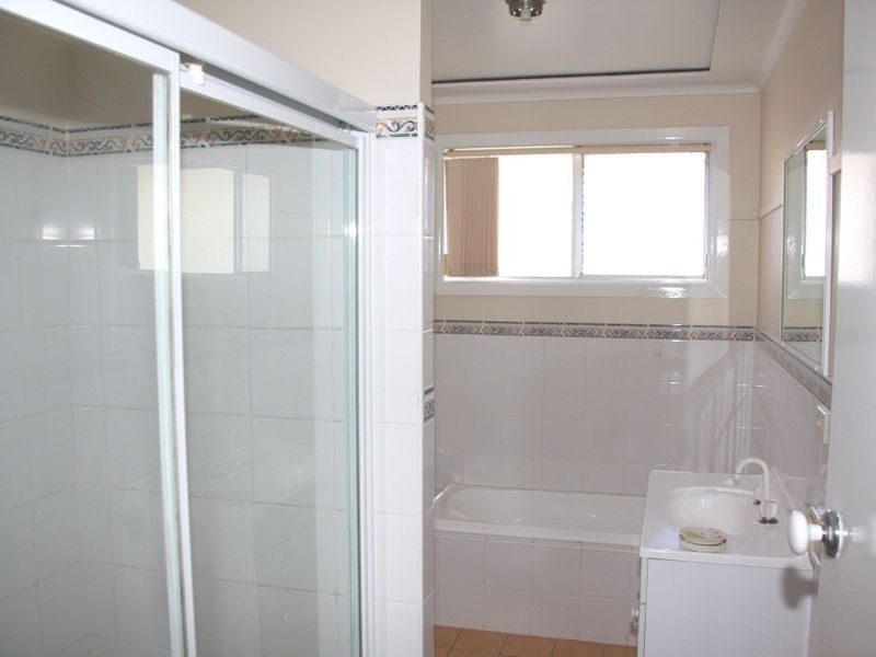 1/4 Lake Road, Port Macquarie NSW 2444