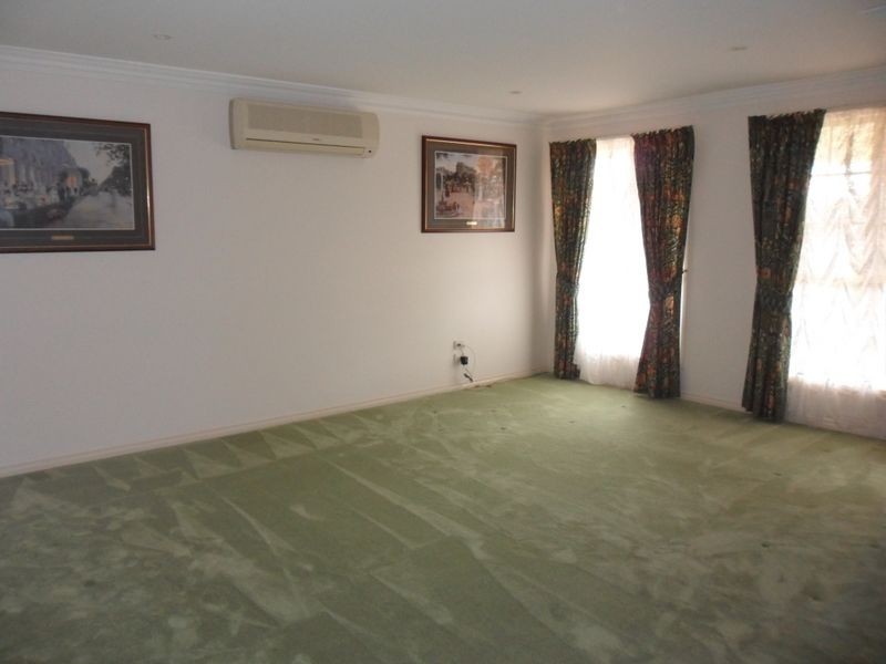 8 Friar Close, Port Macquarie NSW 2444