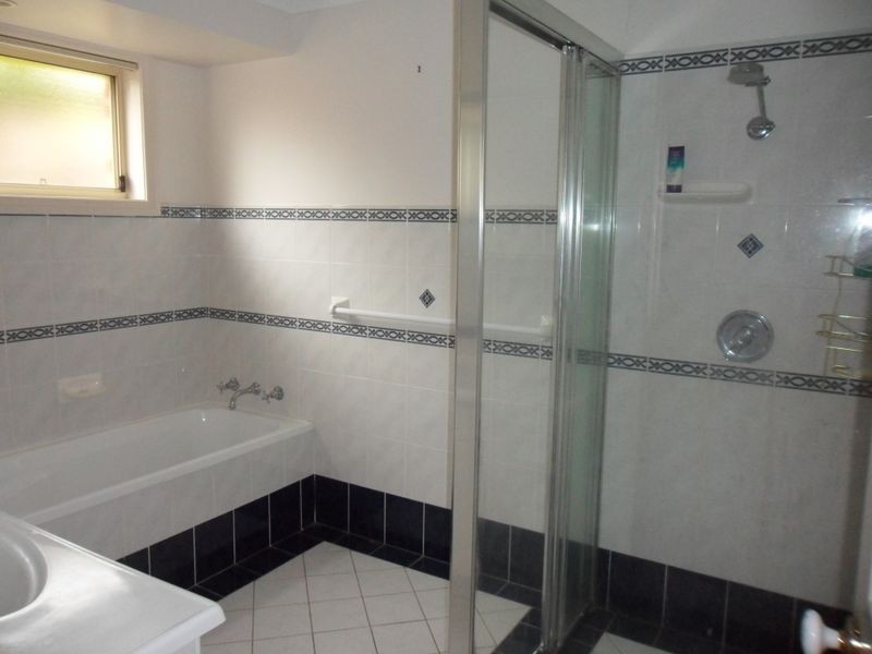 8 Friar Close, Port Macquarie NSW 2444