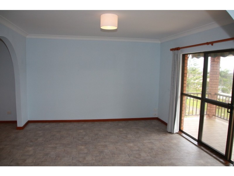 24 The Plateau, Port Macquarie NSW 2444