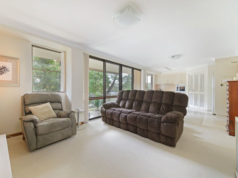 2/25 Garden Crescent, Port Macquarie NSW 2444