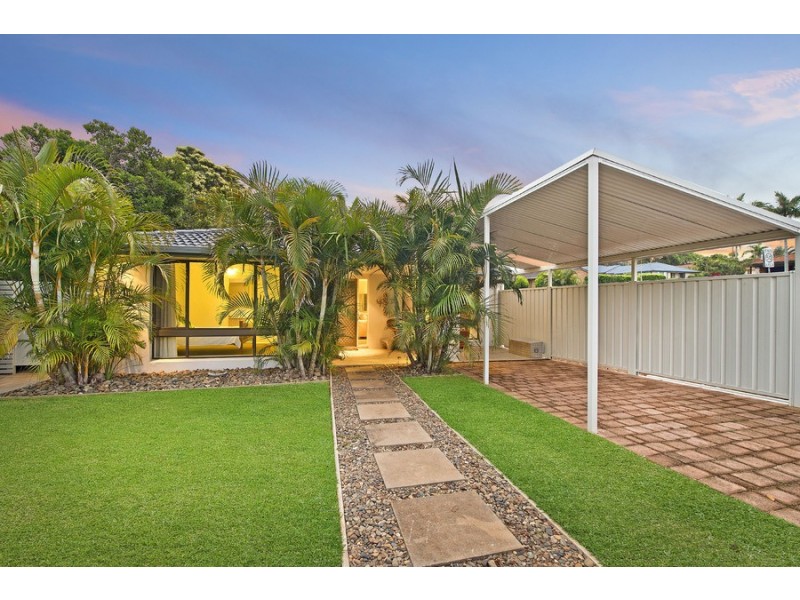 1 Oatlands Street, Port Macquarie NSW 2444