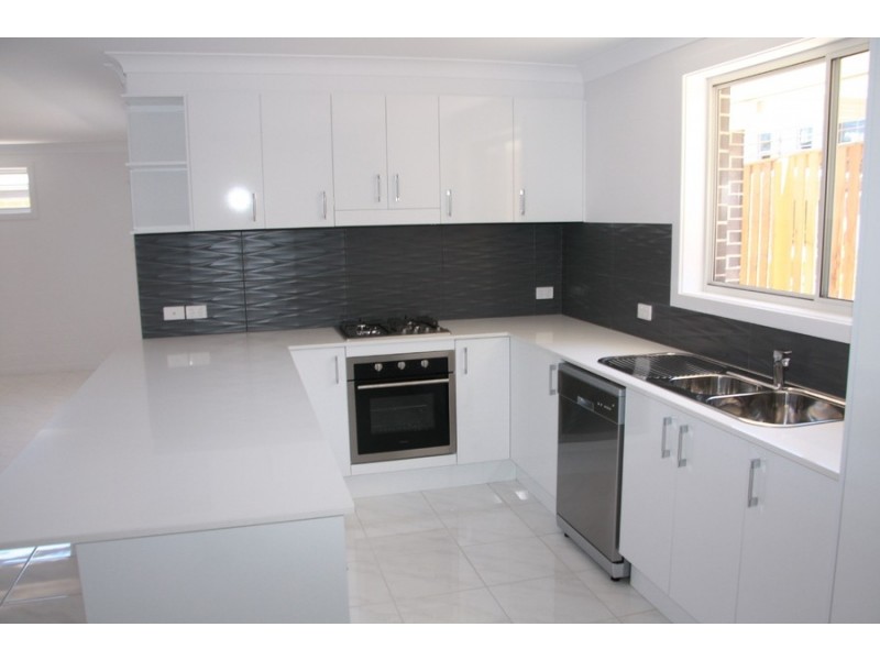 17 Usher Street, Port Macquarie NSW 2444