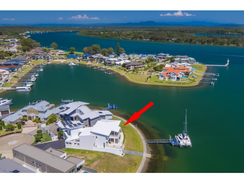 12 The Peninsula, Port Macquarie NSW 2444