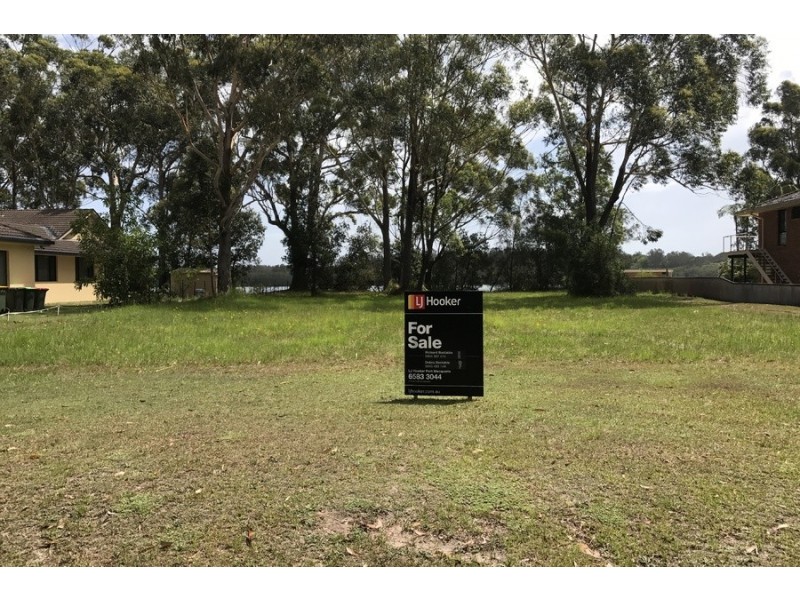 37 Riverside Drive, Port Macquarie NSW 2444