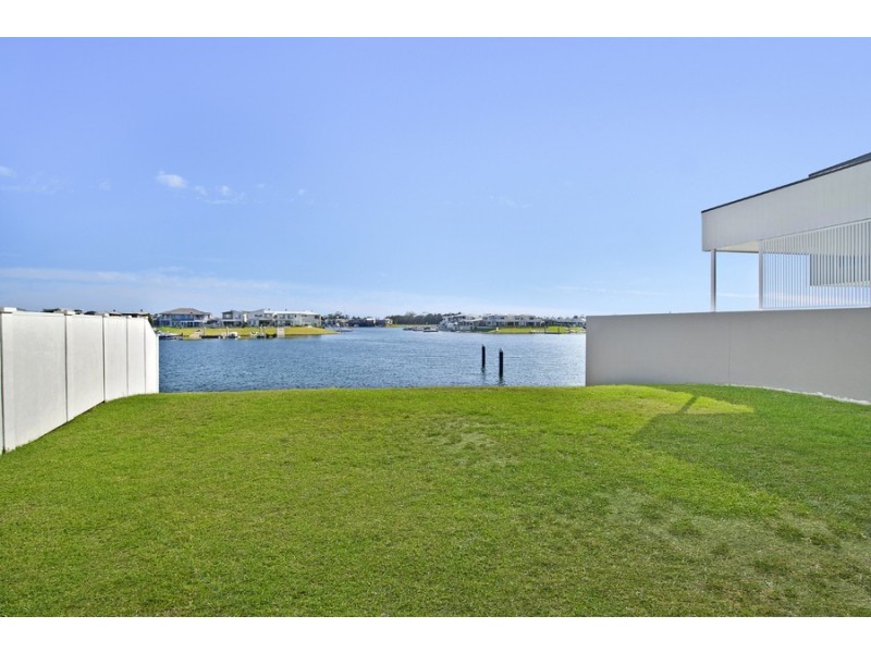10 The Peninsula, Port Macquarie NSW 2444