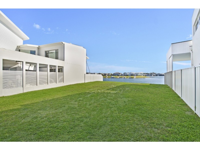 10 The Peninsula, Port Macquarie NSW 2444