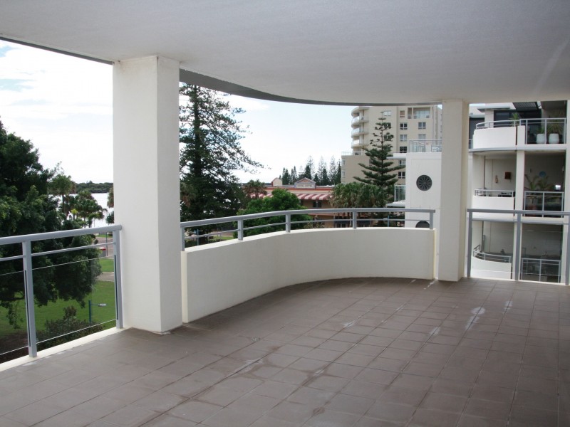 302A/59 Clarence Street, Port Macquarie NSW 2444