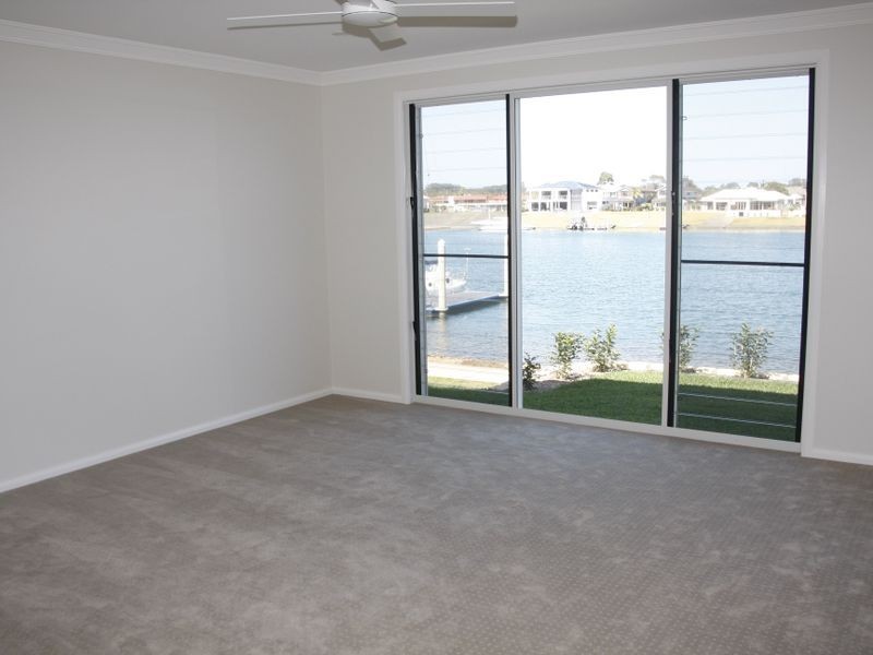 3/33 Harbourside Crescent, Port Macquarie NSW 2444