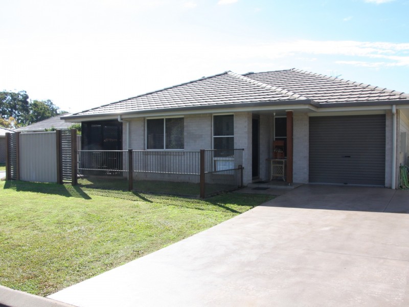 8 Monarch Circuit, Port Macquarie NSW 2444