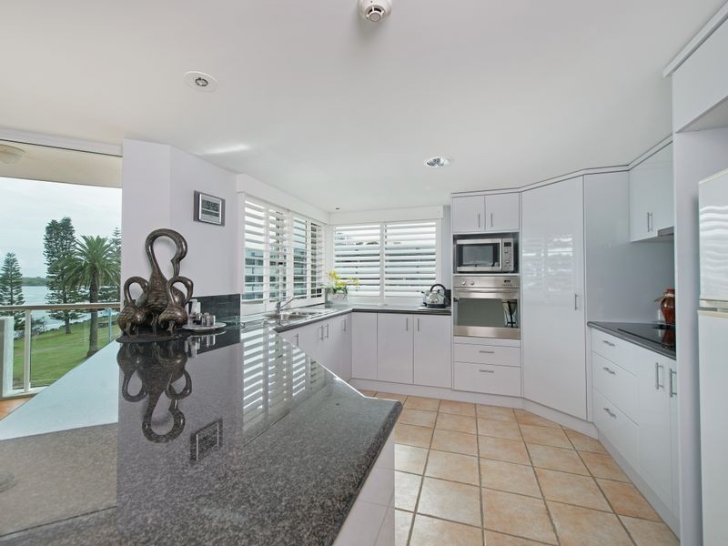 2/73 Clarence Street (Bay Point), Port Macquarie NSW 2444