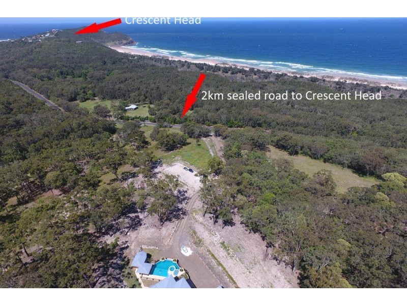 180 Point Plomer Road, Crescent Head NSW 2440