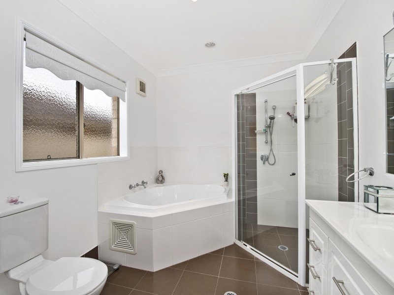 11 Braeroy Drive, Port Macquarie NSW 2444