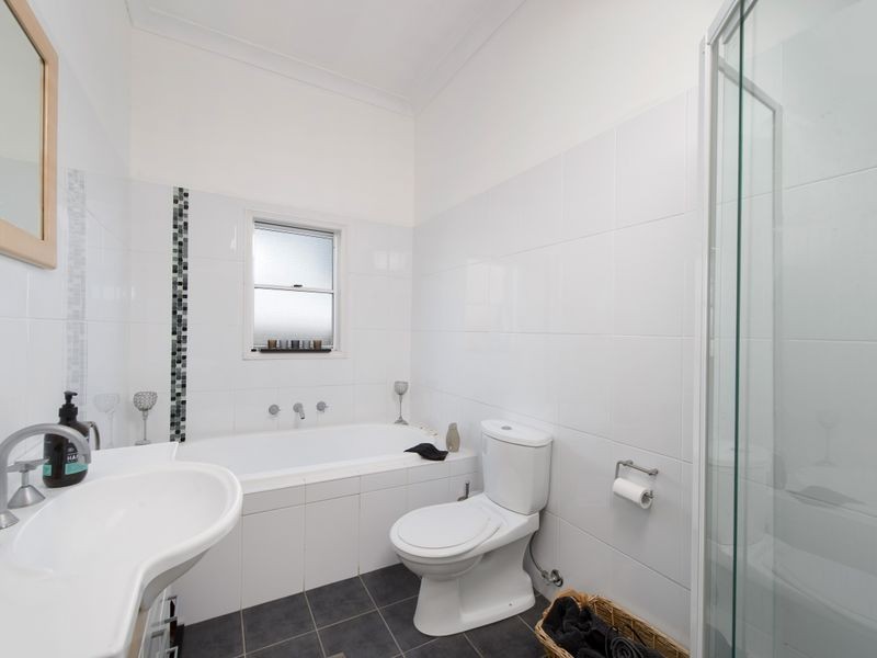 10 Waratah Street, Port Macquarie NSW 2444
