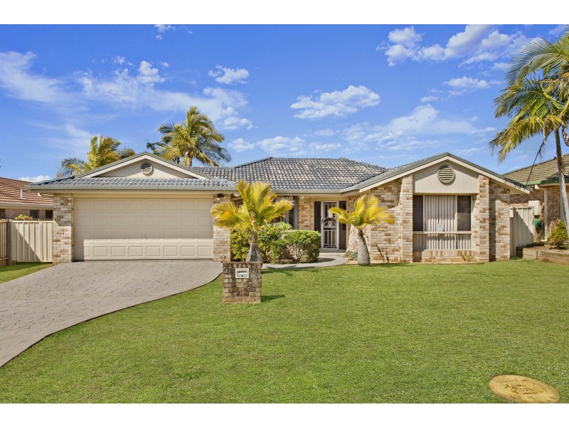 21 Kendall Crescent, Bonny Hills NSW 2445