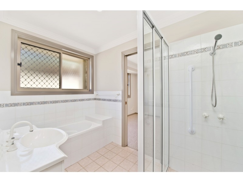 21 Kendall Crescent, Bonny Hills NSW 2445