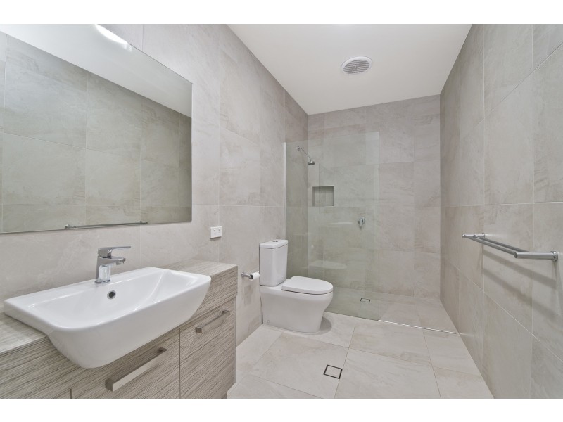 2/27 Diamond Drive, Port Macquarie NSW 2444