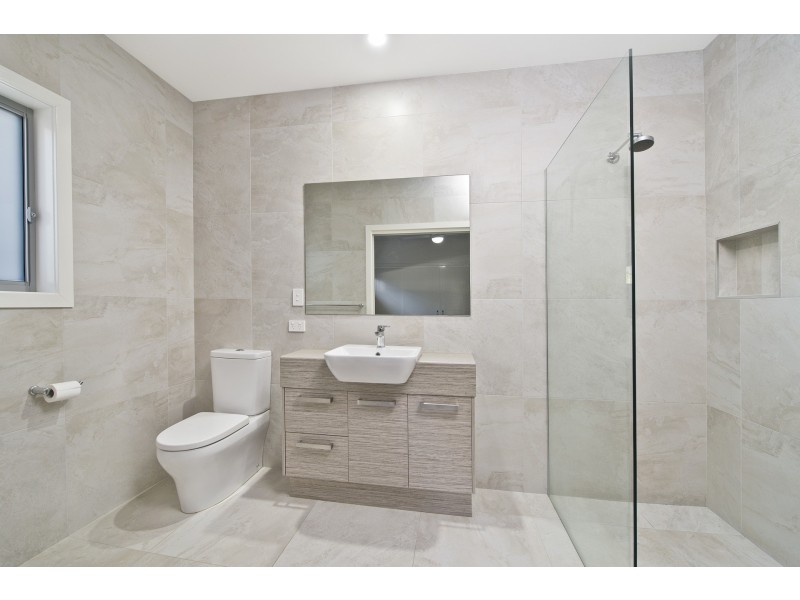 2/27 Diamond Drive, Port Macquarie NSW 2444