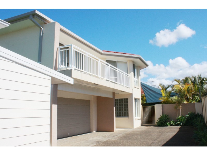 2/9 Granite Street, Port Macquarie NSW 2444