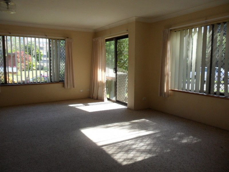 1/2 Laurel Street, Port Macquarie NSW 2444