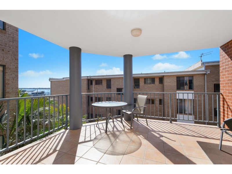 22/27-29 Waugh Street, Port Macquarie NSW 2444