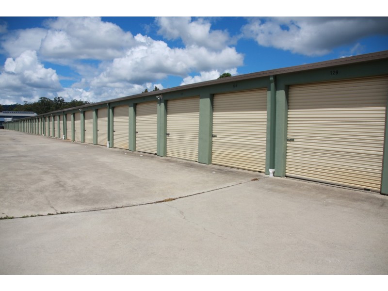 16 Commerce Street, Wauchope NSW 2446