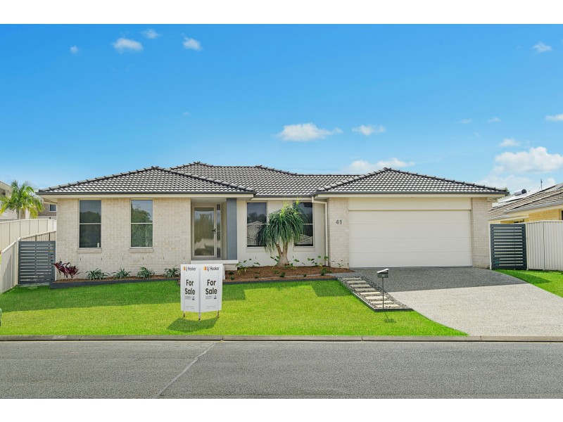 41 Braeroy Drive, Port Macquarie NSW 2444