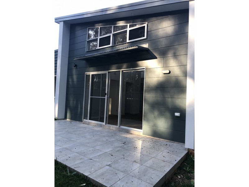 2/5 Dianella Road, Port Macquarie NSW 2444