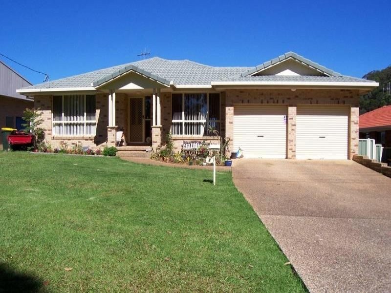 4 Waterview Close, Port Macquarie NSW 2444