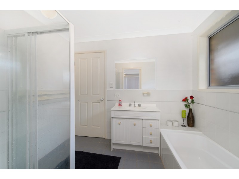 4 Scarlett Place, Port Macquarie NSW 2444