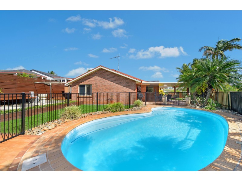 51 Sapphire Drive, Port Macquarie NSW 2444